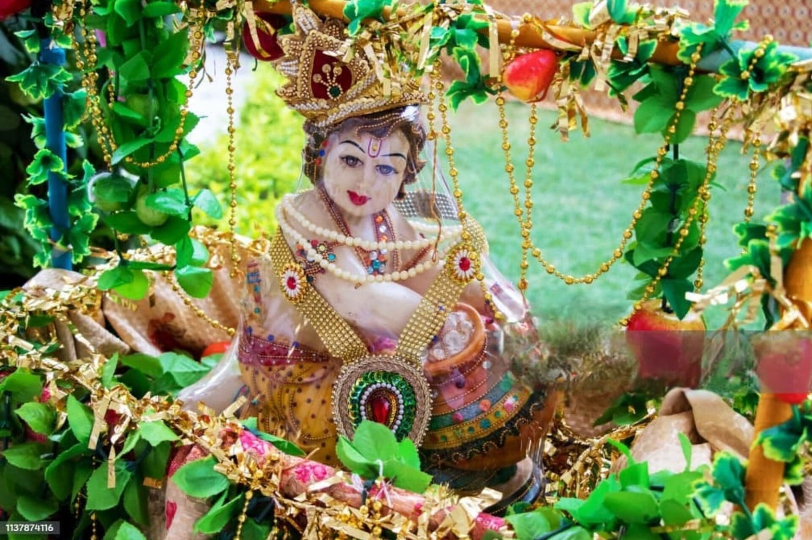 10 Best Krishna janmashtami Home Decor