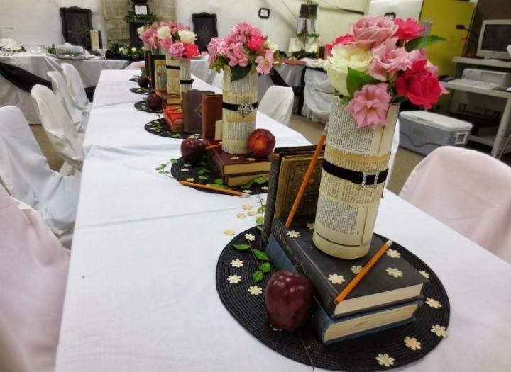 Cozy Teacher Appreciation Table Setup